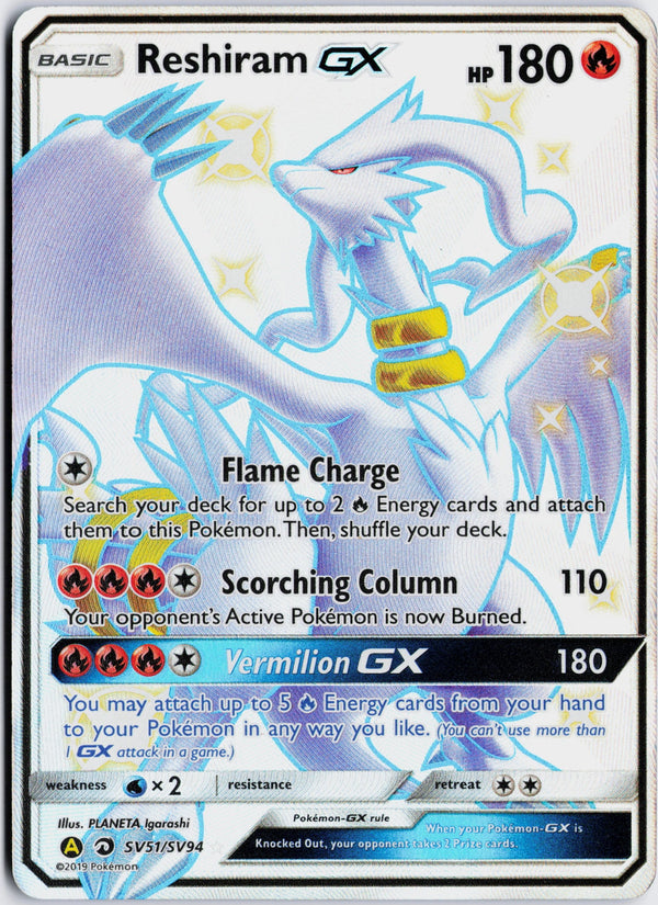 Carta Pokémon Reshiram-GX · Hidden Fates Shiny Vault #SV51/SV94 (NM) — pieza única en Moon's Collectibles México