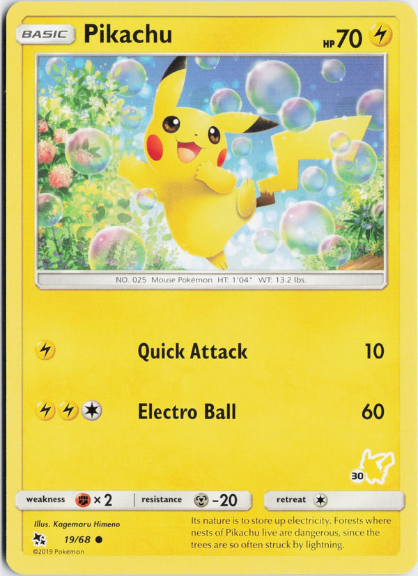 Carta Pokémon Pikachu · Hidden Fates #19/68 (NM) — pieza única en Moon's Collectibles México