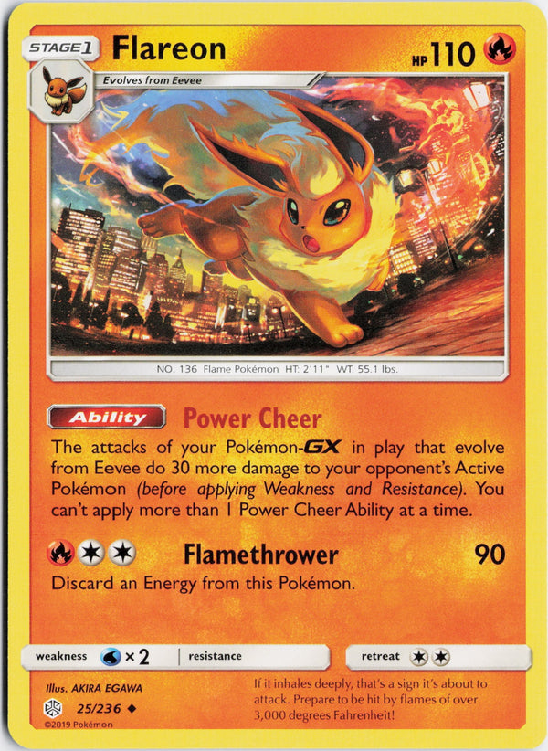 Carta Pokémon Flareon · Cosmic Eclipse #25/236 (NM) — pieza única en Moon's Collectibles México
