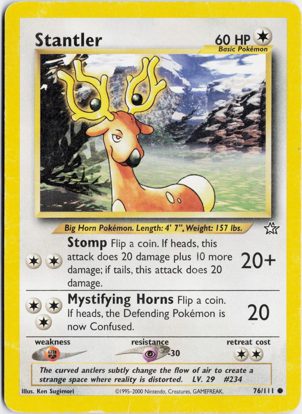 Carta Pokémon Stantler · Neo Genesis #76/111 (DMG) — pieza única en Moon's Collectibles México