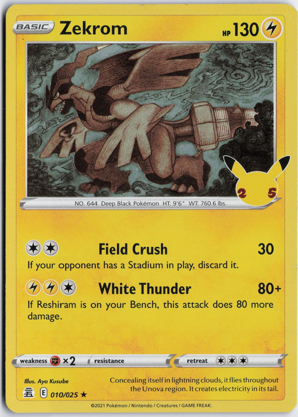 Carta Pokémon Zekrom · Celebrations #10 (NM) — pieza única en Moon's Collectibles México
