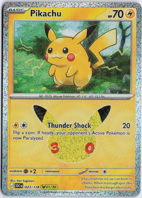 Carta Pokémon Pikachu · 30th Celebration #023/128 (NM) — pieza única en Moon's Collectibles México