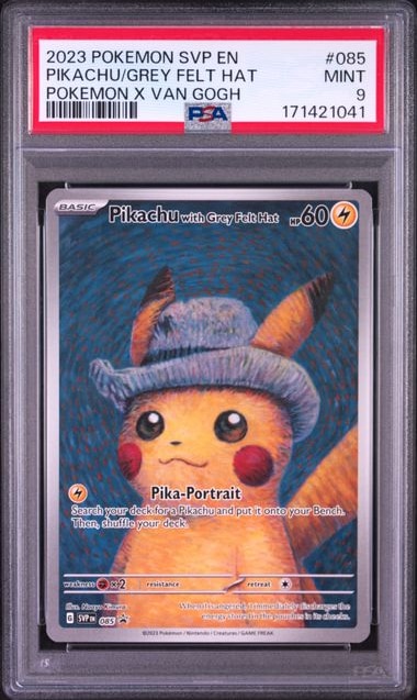 Carta Pokémon Pikachu with Grey Felt Hat · Scarlet & Violet Black Star Promos #085 (PSA 9) — pieza única en Moon's Collectibles México